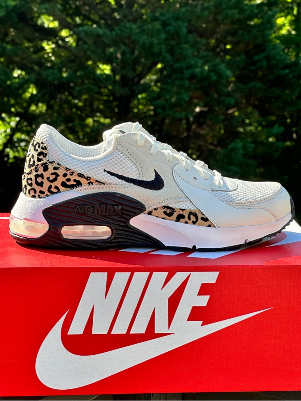 Nike Air Max Excee White Leopard Print Lifestyle Casual Sneaker Womens 6.5 NEW - Picture 2 of 9